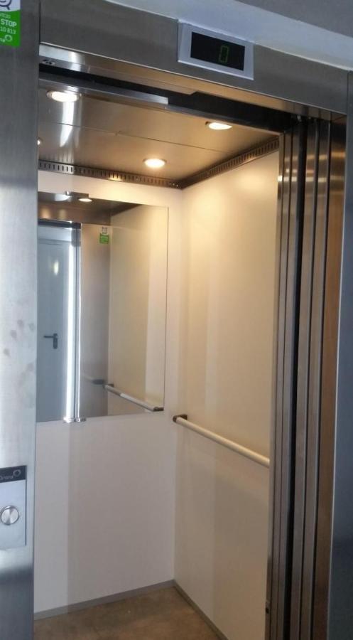 Apartamento Nuevo En Centro Historico Ла-Корунья Экстерьер фото